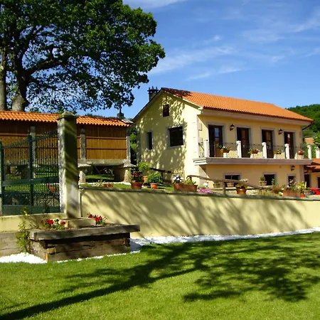 Palleira De Roque Holiday home *
